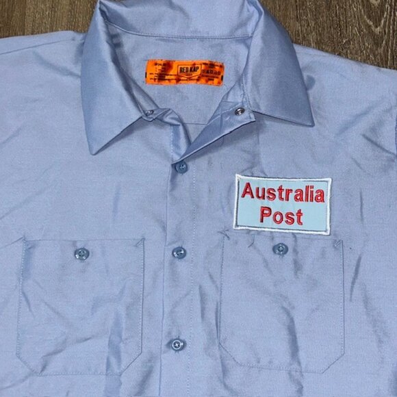 Red Kap Shirt Mens Large Blue Australia Post Patch Mailman Short Sleeve Collared - Picture 2 of 4
